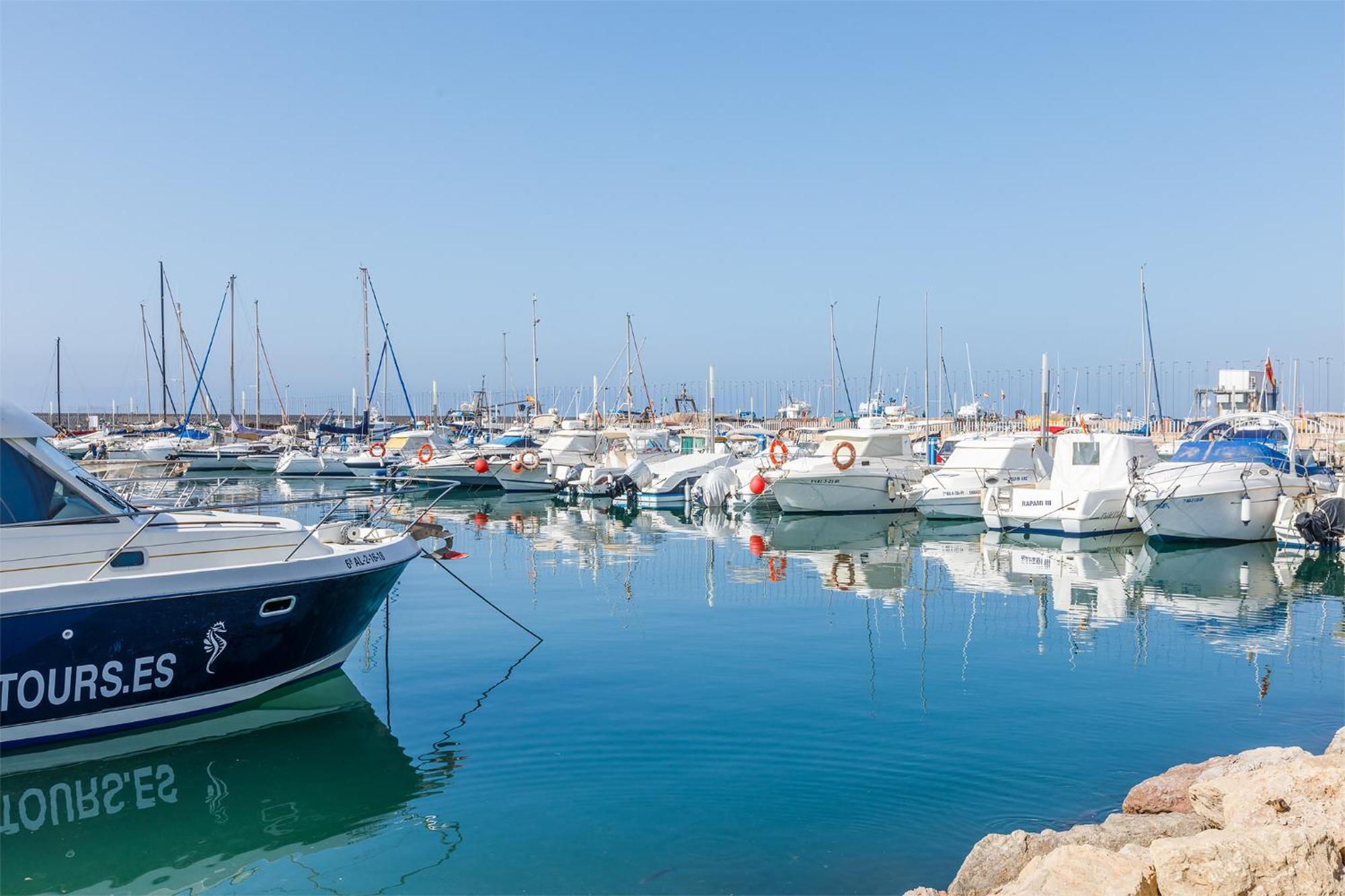 A&N Seaport Caleta Caleta De Velez Exterior foto